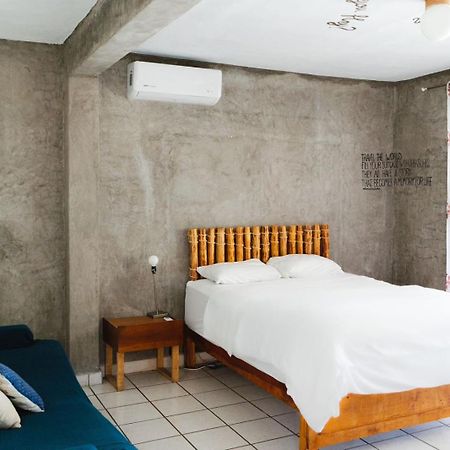 Desert Heart Hostel Сан-Хосе-дель-Кабо Экстерьер фото